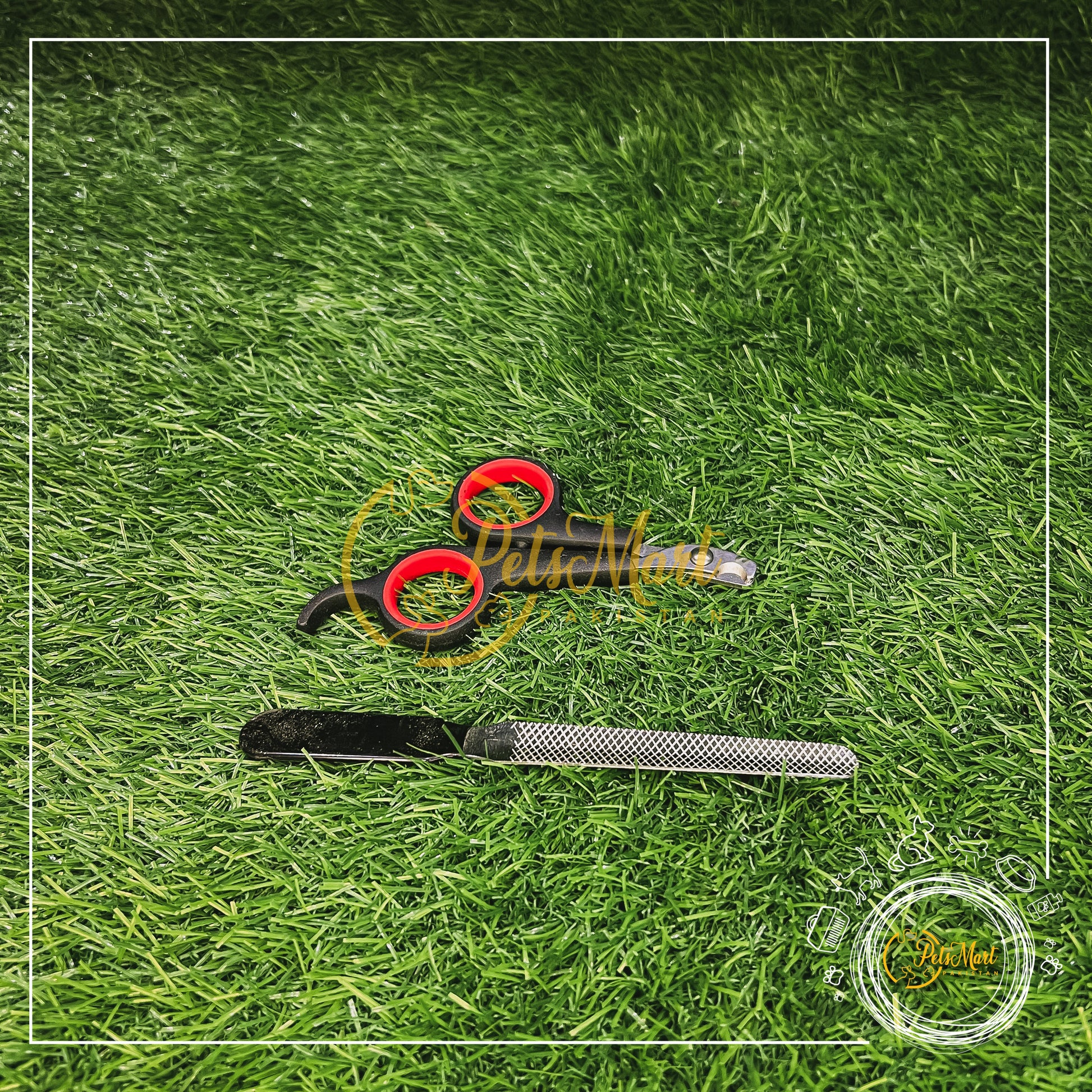 Nail Clipper With Filer Small - Pets Mart Pakistan